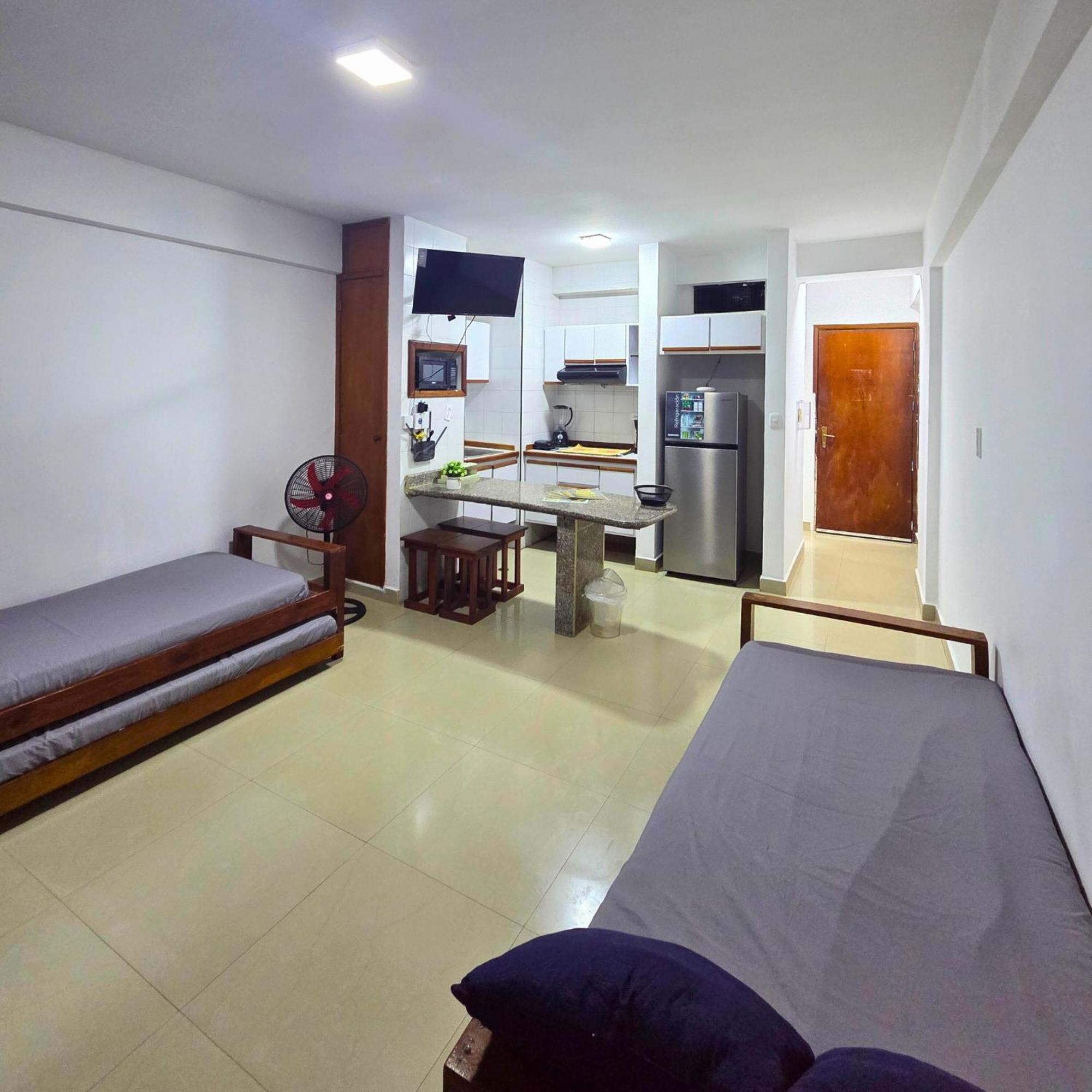 Tucacas, Frente Al Mar, Balcon, Piscina Y Playa Privada Apartment Ngoại thất bức ảnh